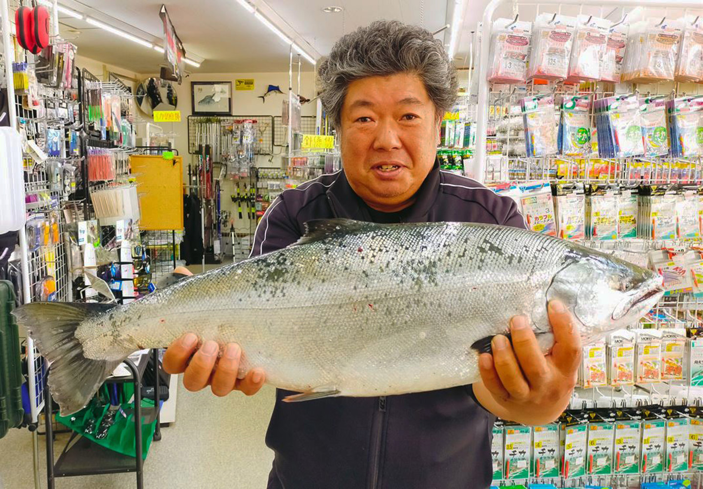 せたな町後志利別川河口海岸】自己新記録！ 66cm4.4kg超大物サクラマス